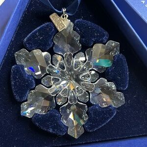 2008 Swarovski Snowflake Ornament